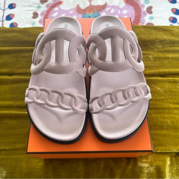 Hermes Extra Sandal in Rose Porcelaine - Picture 6 of 13